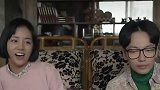 德善和娃娃鱼合照