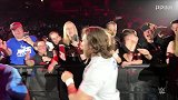 WWE-18年-WWE世界巡演花絮：丹尼尔·布莱恩出场引发全场热烈欢呼