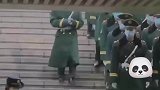 当警察与军人同框，这满满的安全感