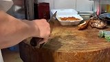 香港美食：香港烧腊店，斩烧鹅烧鸭髀，切鸡油鸡髀，还有烧猪手！