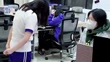 驼背是不好的坏习惯！