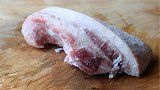 猪肉解冻？不要用水直接泡，多做这几步，5分钟快速解冻，涨知识