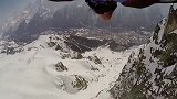 极限-16年-红牛敢死队万米高空玩自拍-专题