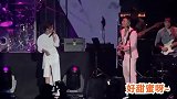 秀恩爱！杨丞琳让李荣浩带她认识Lisa，网友：当众走后台