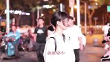 有钱的二婚男和没钱的帅哥你嫁哪个？美女说只为帅哥张开腿