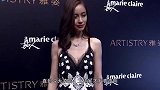 抠图抠上瘾了Anglababy抠图出席红毯，网友路费都给省了