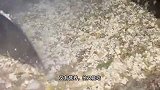 福建莆田大锅焖豆腐,农村流水席式的餐厅,1锅做20桌,满满烟火气