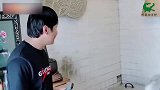爆笑：大姐，这帽子挺别致啊，链接发我一下