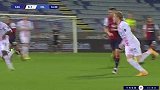 第36分钟AC米兰球员卡拉布里亚射门 - 击中门框