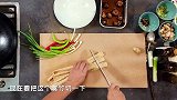 极妙厨房丨腐竹炒香菇
