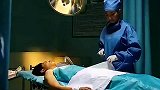 手术台上的男人，遇到前任女友，这个回答求生欲太强了？