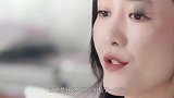 王鸥家中宴请工作人员，当看到她身旁的女子，我不是眼花了吧