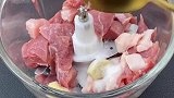 还有30天过年了，先赶紧做点肉丸子先囤起来~，你们都开始准备