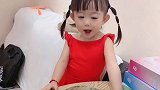 宝贝妈妈，姥姥做的饭太香了，我能吃两碗