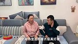 妻子挺大肚子养家，丈夫不赚钱还把钱全孝敬婆婆，妻子辞职后精彩