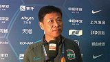 建业苏宁易购抵达比赛现场 奥拉罗尤：8月没比赛需要找状态