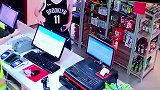 你让边上那个男生情何以堪