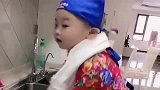 萌娃：人家的儿子都是债主，我家的是个保姆