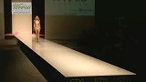 内衣秀：模特身材绝佳 尽显优雅