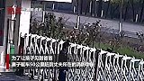 妻子驱车50公里与丈夫团聚25秒：隔着铁门拍下第一张全家福