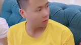 你们男生洗澡就洗澡，关什么门呢？