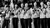 十全十美！中国女排世界三大赛十冠全纪录 每一次都令人热泪盈眶