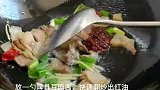 蒜苗回锅肉做法十分简单，鲜香入味下酒又下饭