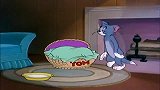 猫和老鼠：杰瑞跳了出来，靠山一个比一个大，汤姆的枪都吓软了！
