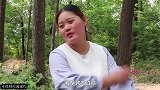 非凡变成巨无霸欺负小楠，结果被小楠和欢欢打了一顿，真搞笑