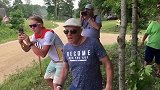 外国人的赛车极限拉力赛，赛车手别的我不说，看到我尾灯算你赢！