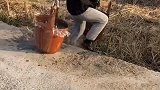 人家没撒谎，鞋确实没湿