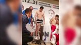 面对压力依旧信心满满！乌兰顺利通过称重剑指世界冠军腰带