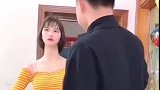 买了跟媳妇一样的，机器人一生气就打她