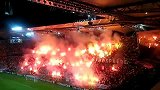 足球-13年-华沙莱吉亚的魔鬼主场 赛前燃大量烟火堪比火灾现场-花絮