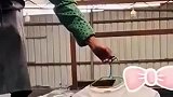 大妈这操作我真的服了