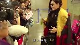 狄波拉公开张柏芝三胎实情，谜团终于解开，网友们却失望不己