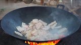 二哥做的回锅肉看起来真美味