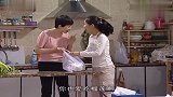 刘梅和小雪吃榴莲,熏的父子三人四处乱窜,这段真搞笑