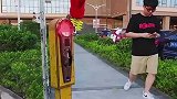 红绿灯奇葩拦截设计，太牛了