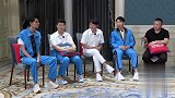 秦霄贤有多火？被郭德纲称他成网红艺术家，于谦想给他磕一个