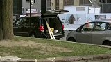 恶作剧-突然看见小鬼被人抱着坐在了钉子上，结果靓妹瞬间大叫起