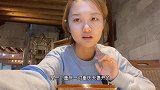 在丽江吃了顿重庆火锅，便宜好吃，叫做红星公社