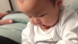 虽然被吓到了，但是我们很坚强的