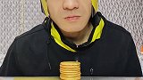 看一下人体液压机