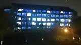 学生用寝室的灯光表白，现场仪式感满满