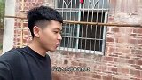 小伙接吻时发现女友有口臭，第二天找她对峙，结果被她暴打一顿