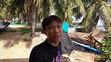 听说粉丝喜欢海星，阿镭带粉丝去潜水捞19个海星，小朋友乐坏了