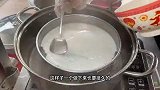 福建阿姨做高颜值印尼糕点，1个10多层要1层1层地蒸1个多小时