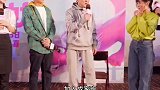 成龙回应加入成家班  就这两下就想加入成家班?许愿神龙