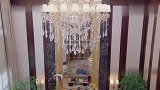 温小暖照顾叶总，叶总：肩上有胎记吗？小暖回答贼逗